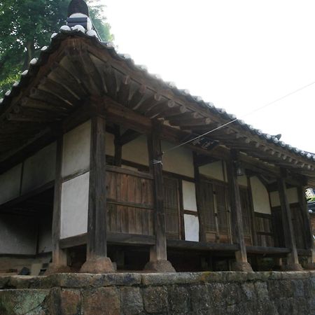 Jinrae Lee'S Traditional House Boseong Buitenkant foto