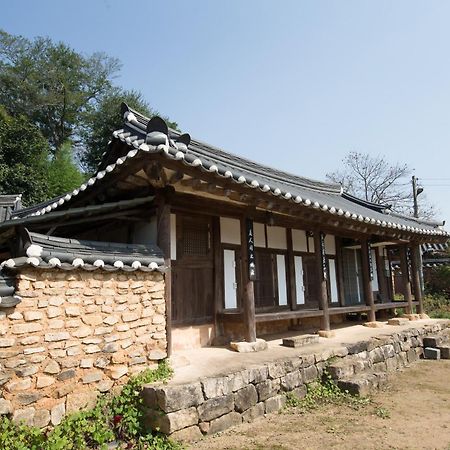 Jinrae Lee'S Traditional House Boseong Buitenkant foto