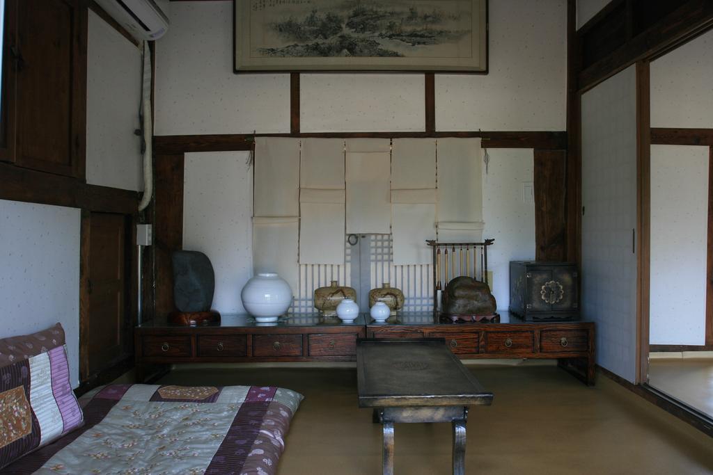 Jinrae Lee'S Traditional House Boseong Buitenkant foto