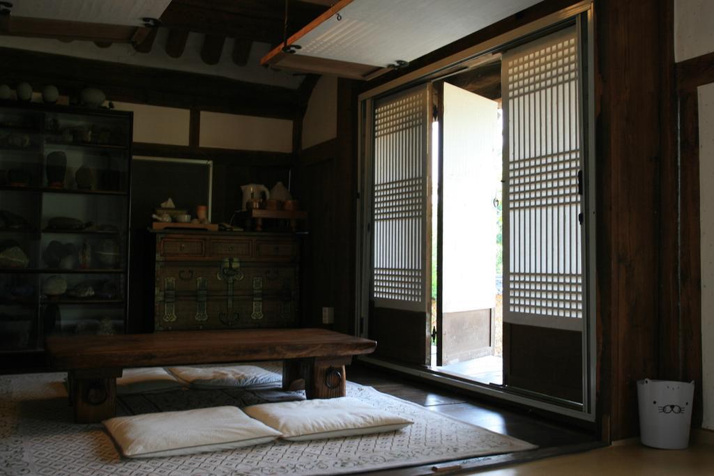 Jinrae Lee'S Traditional House Boseong Buitenkant foto