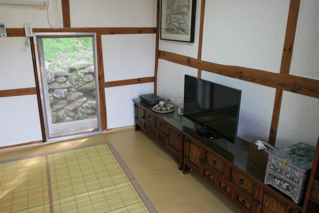 Jinrae Lee'S Traditional House Boseong Buitenkant foto