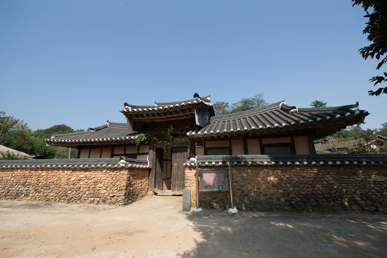 Jinrae Lee'S Traditional House Boseong Buitenkant foto
